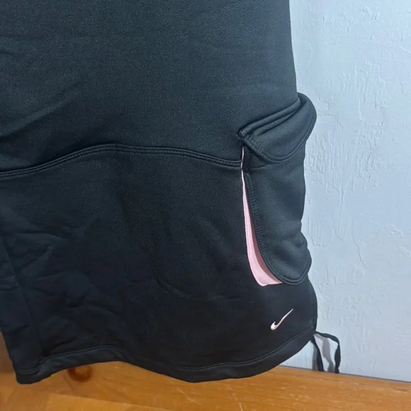 Nike Cargo Shorts Black and Pink Relaxed Fit Dance Parachute Pant - Picture 6 of 7